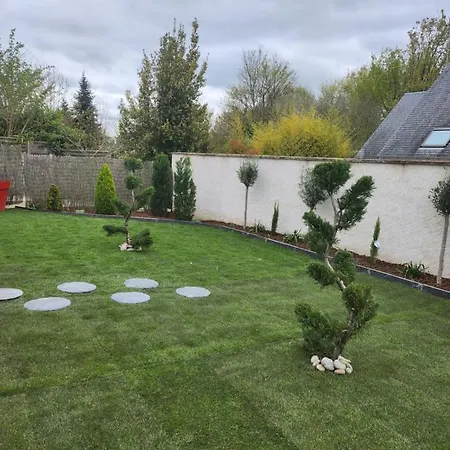 Les Oliviers Villa Veigné Buitenkant foto